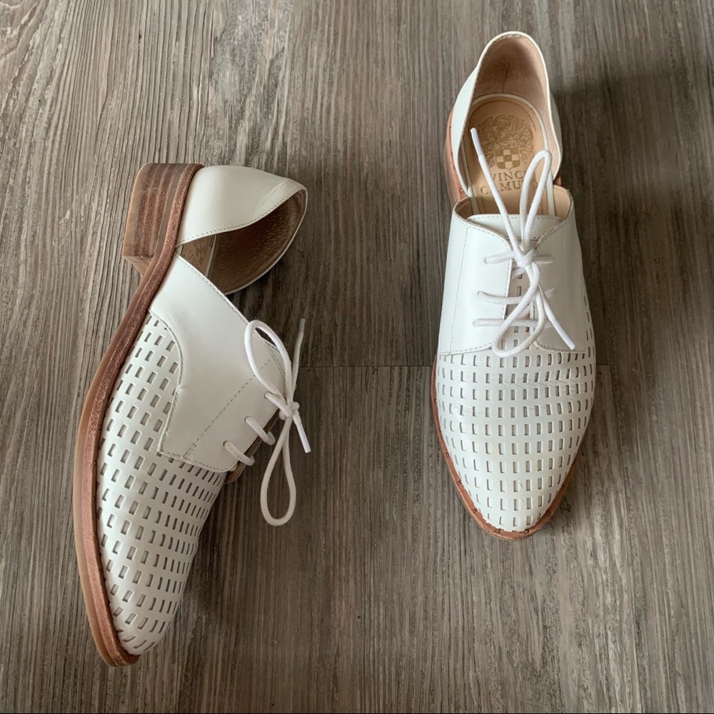 Vince Camuto Rosan d'Orsay Flat Size 6